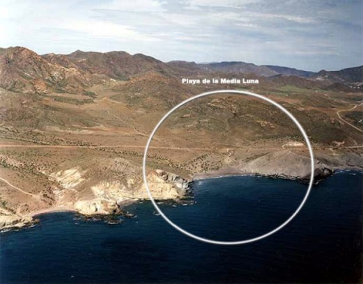 playa media luna.jpg