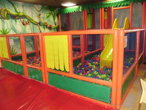 31839_102575846456640_1474968_n